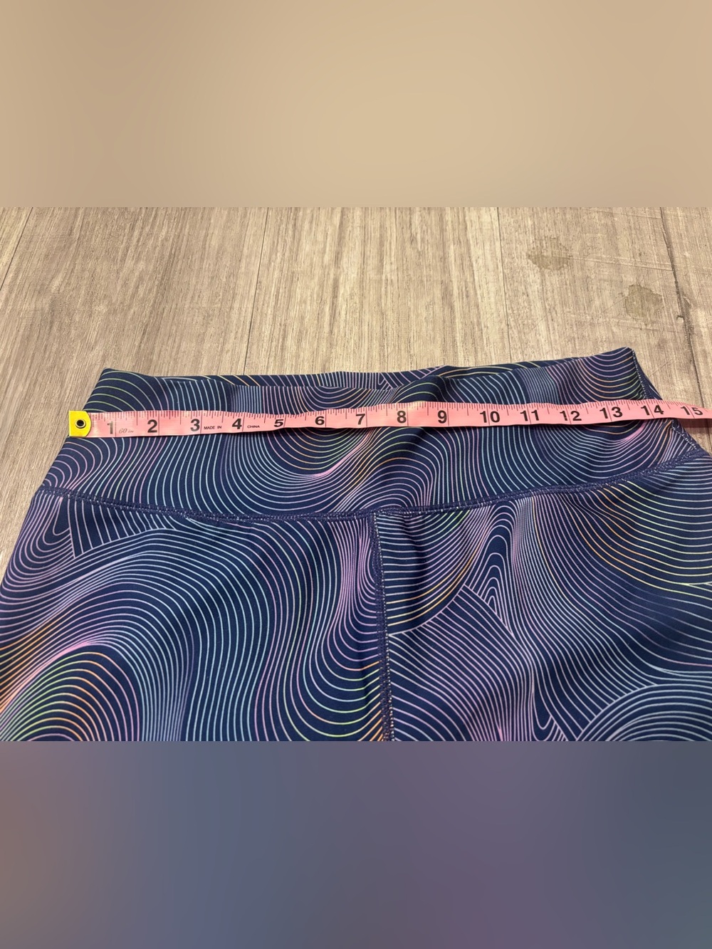 Joe Fresh Active Women’s Large High Rise Swirl Print Workout Leggings - Picture 4 of 5